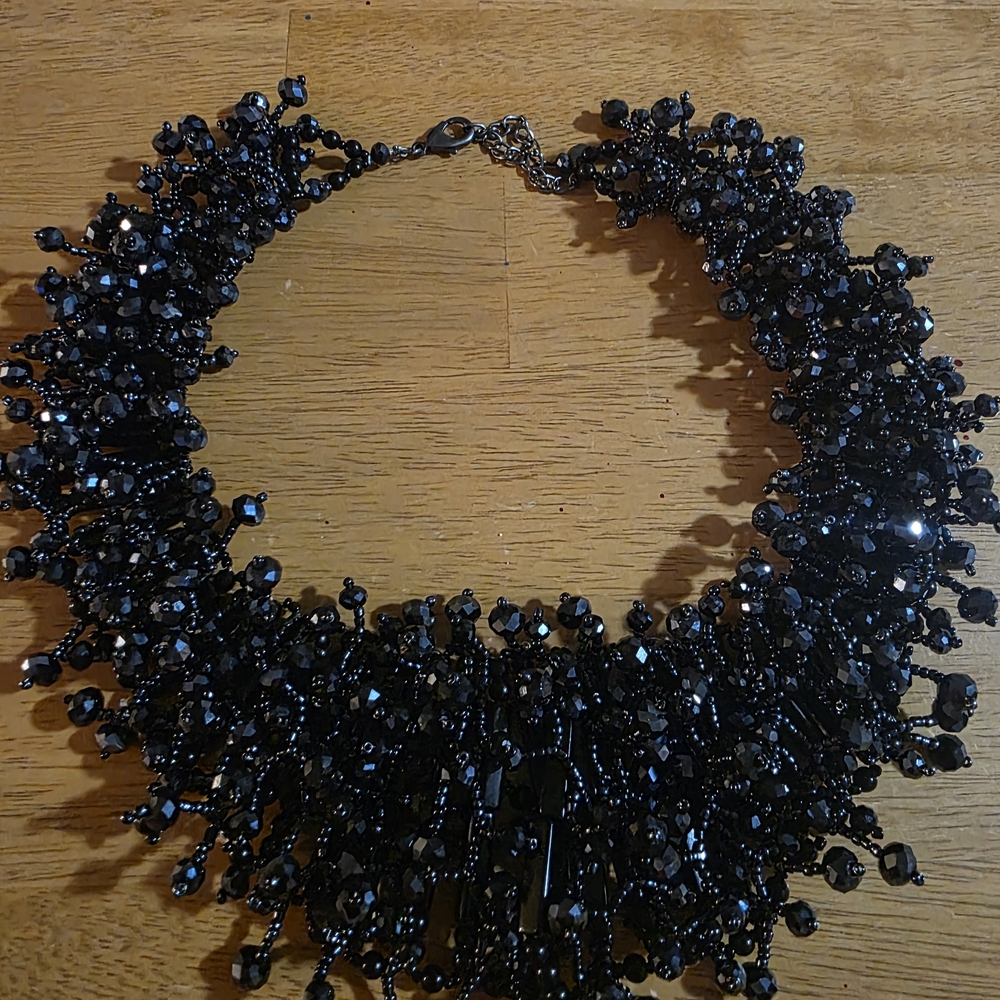 Chic Black Beaded Necklace